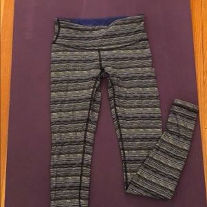 Lulu Lemon pattern leggings